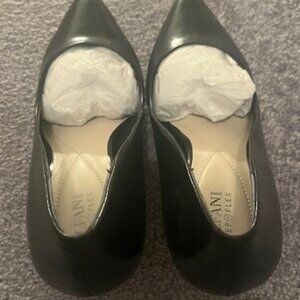 Alfani Step n Flex Black Pump